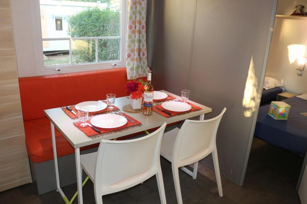 Camping Parc Mogador Sanary-sur-Mer Exterior foto