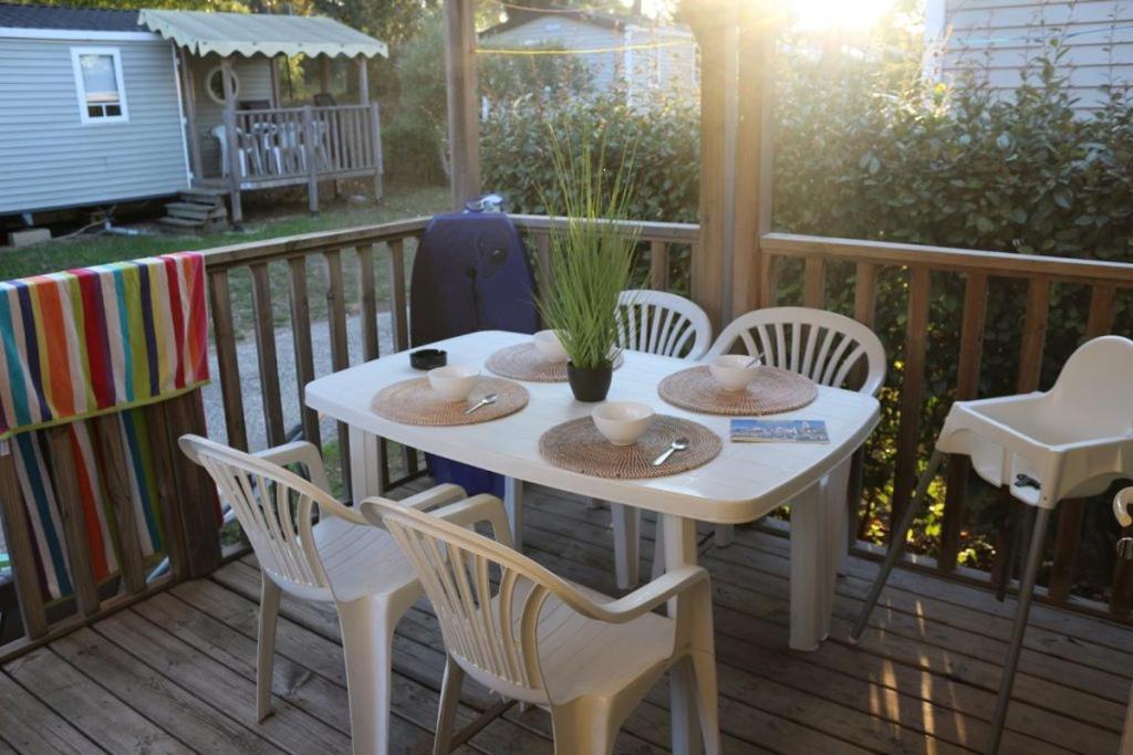 Camping Parc Mogador Sanary-sur-Mer Exterior foto