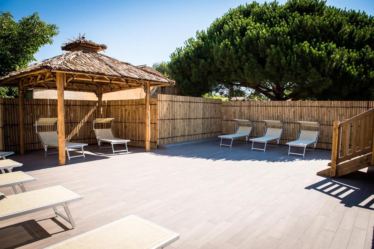 Camping Parc Mogador Sanary-sur-Mer Exterior foto