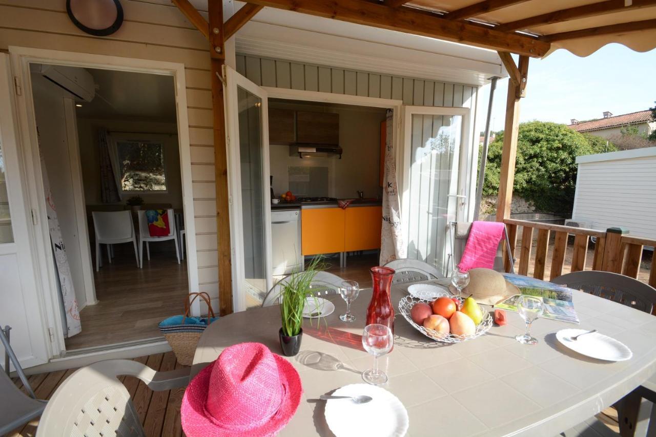 Camping Parc Mogador Sanary-sur-Mer Exterior foto
